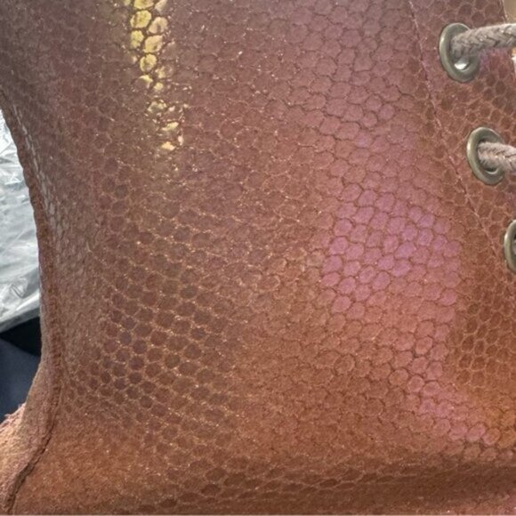 Dr Martens Pascal Iridescent Leather Mermaid Metallic Combat Hiking 7 Boots 1460 - Picture 9 of 16
